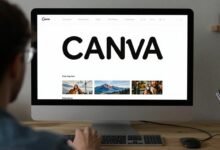 Uma representação visual moderna mostrando a interface do Canva sendo utilizada para criar artes gráficas digitais em um ambiente produtivo.