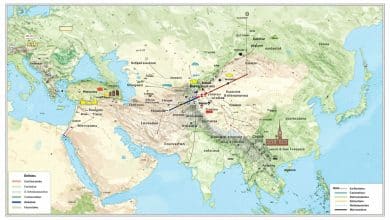 Mapa-múndi ilustrado conectando cidades de diferentes países com nomes iguais, incluindo referências urbanas, culturais e históricas